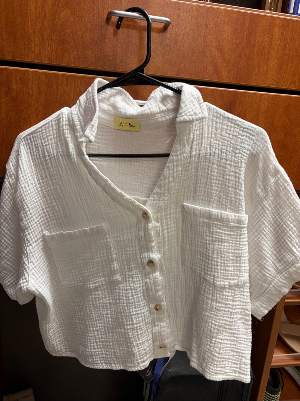 Love Notes White Gauze Button-Front Crop Shirt